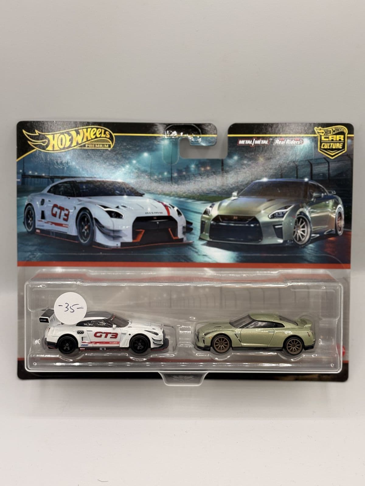 Nissan GT-R Nismo GT3 & GT-R — Car Culture 2-Pack – Hot Wheels 1:64 diecast, carded – view 2