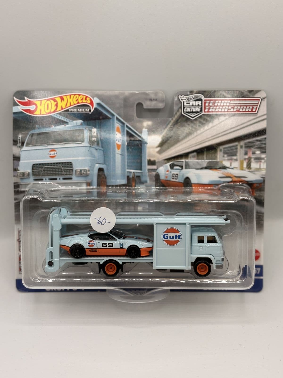 Gulf Group 4 Race Car & Transporter — Team Transport – Hot Wheels 1:64 diecast, carded – view 2